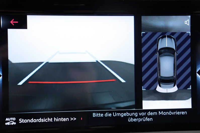 Vehicle image DS AUTOMOBILES DS9