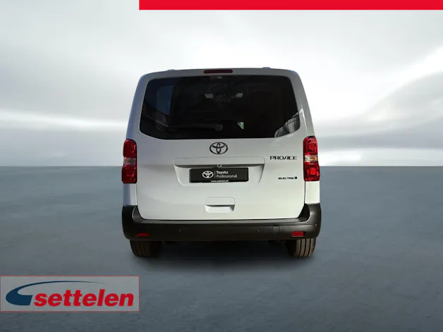 Toyota PROACE Van L1 75KWh Advanced