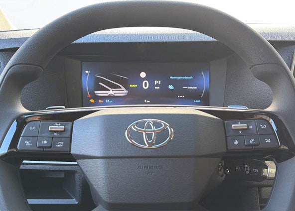 Vehicle image 15 Vehicle image 15