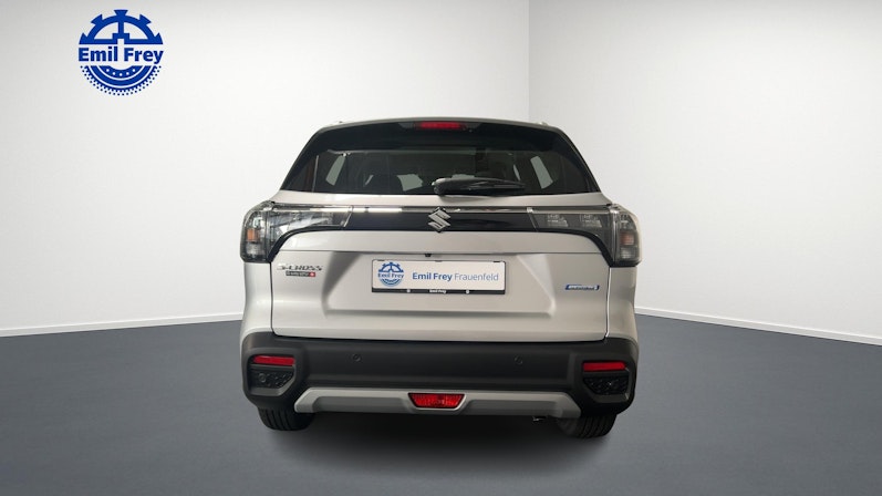 Vehicle image SUZUKI S-CROSS