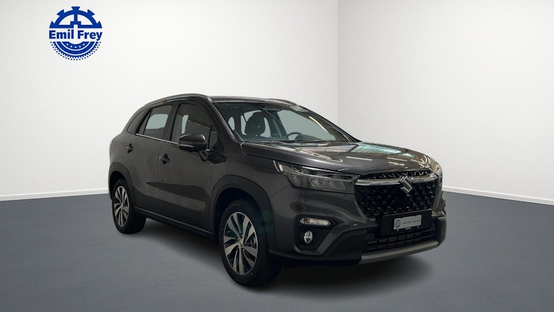 Vehicle image SUZUKI S-CROSS