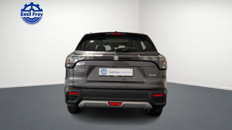 Vehicle image SUZUKI S-CROSS