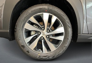 Vehicle image SUZUKI S-Cross 1.4 T Compact Top Hybrid 4x4