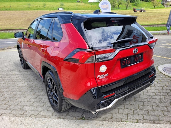 Vehicle image 6 Vehicle image 6