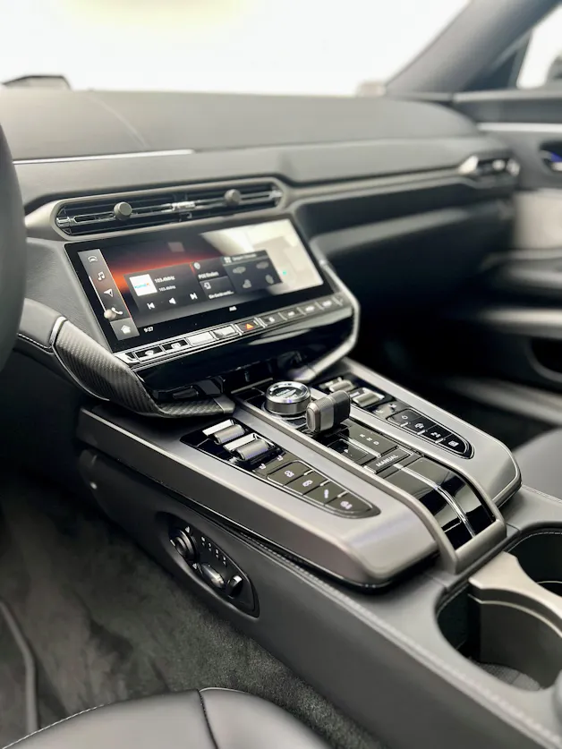 Aston Martin Vanquish 5.2 V12 Bi-Turbo