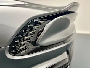 Aston Martin Vanquish 5.2 V12 Bi-Turbo