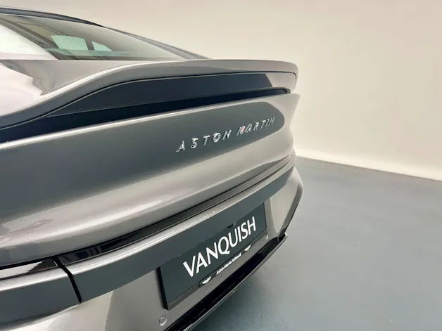 Aston Martin Vanquish 5.2 V12 Bi-Turbo