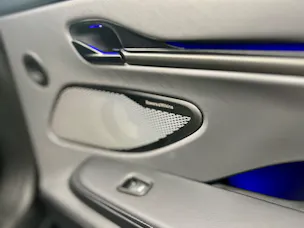 Aston Martin Vanquish 5.2 V12 Bi-Turbo