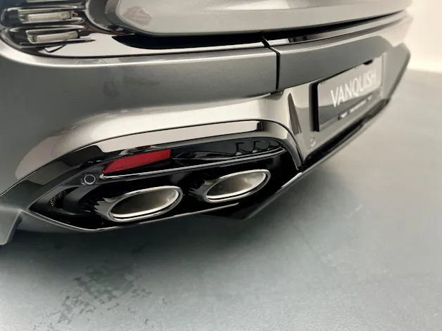 Aston Martin Vanquish 5.2 V12 Bi-Turbo