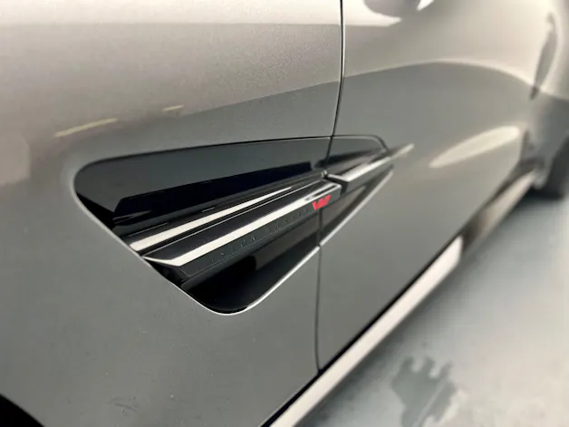 Aston Martin Vanquish 5.2 V12 Bi-Turbo