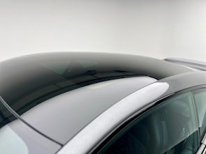 Vehicle image ASTON MARTIN Vanquish 5.2 V12 Bi-Turbo