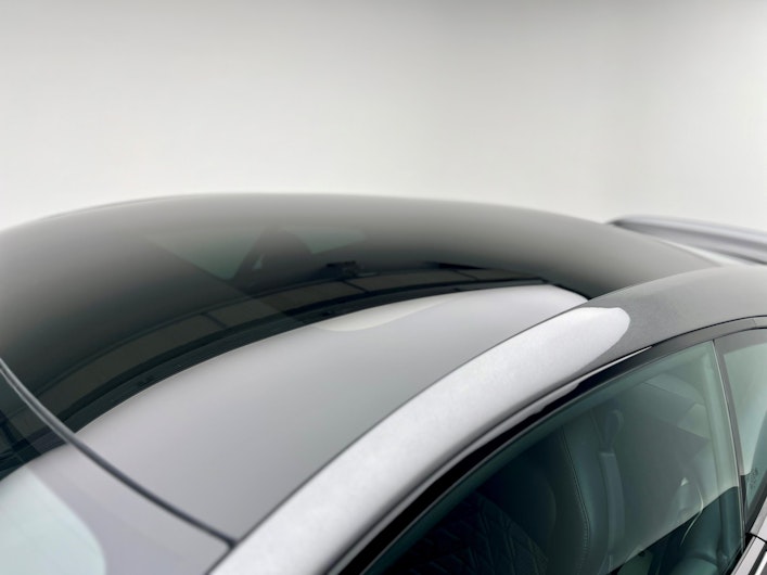 Vehicle image ASTON MARTIN V12 Vanquish