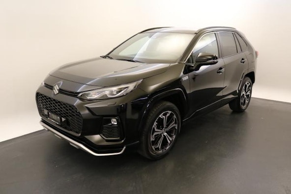 First vehicle image