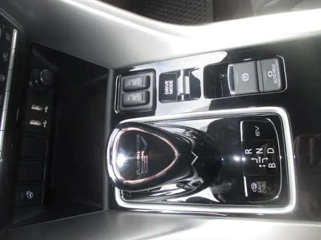 Mitsubishi Eclipse Cross 2.4 PHEV Intense 4x4