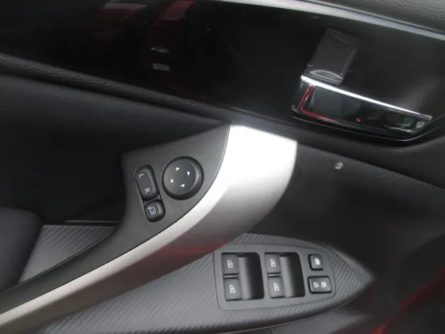 Mitsubishi Eclipse Cross 2.4 PHEV Intense 4x4