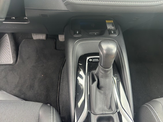 Vehicle image 13 Vehicle image 13