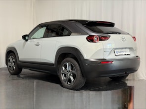 Vehicle image MAZDA MX-30 e-Skyactiv Revolution