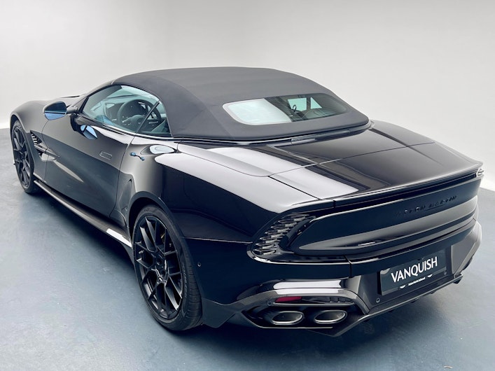 Vehicle image ASTON MARTIN V12 Vanquish
