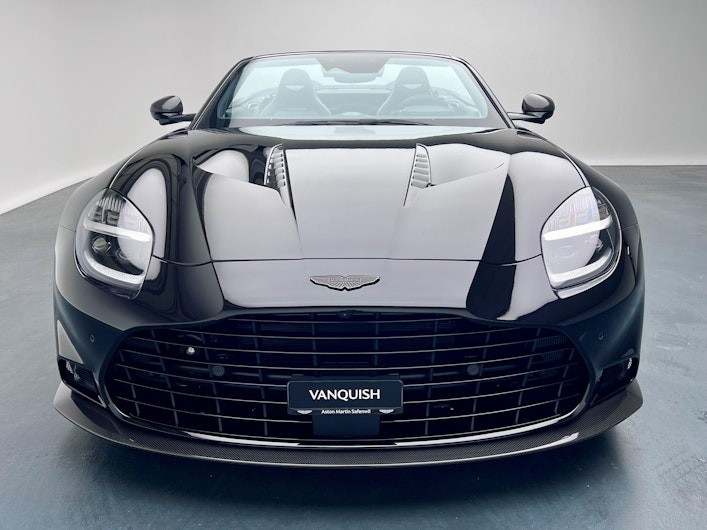 Vehicle image ASTON MARTIN V12 Vanquish
