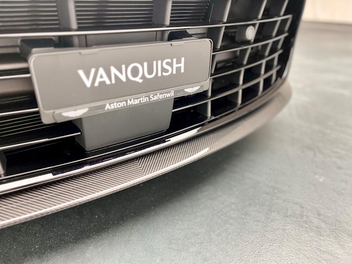 Vehicle image ASTON MARTIN V12 Vanquish