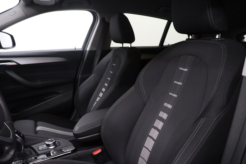 Vehicle image BMW X2