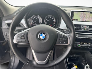 Fahrzeugbild BMW X2 18d xDrive