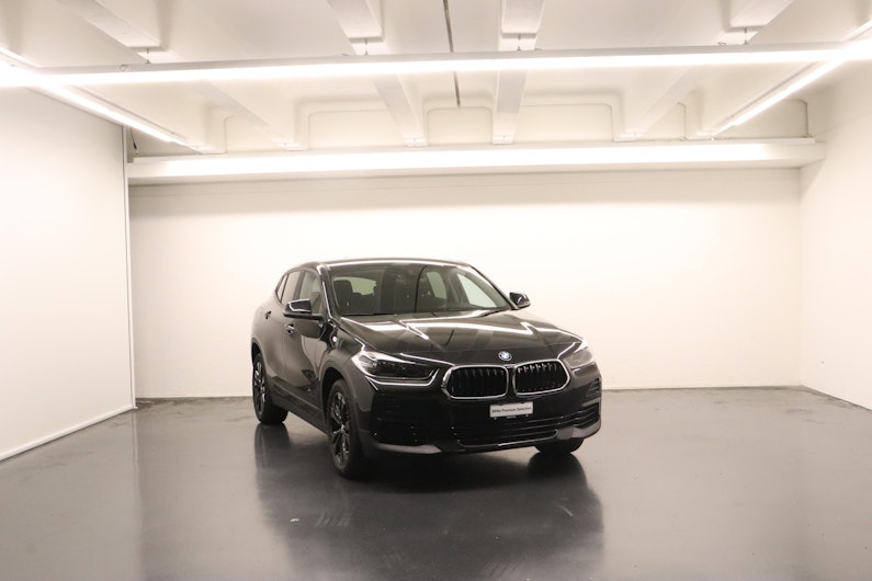 Vehicle image BMW X2