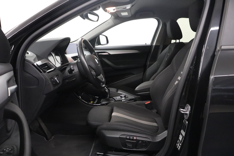 Vehicle image BMW X2