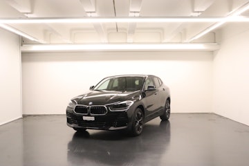 Vehicle image BMW X2 18d xDrive