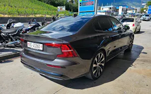 Volvo S60 2.0 B5 MH Ultimate Dark AWD