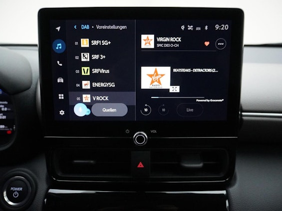 Vehicle image 15