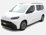 First vehicle image