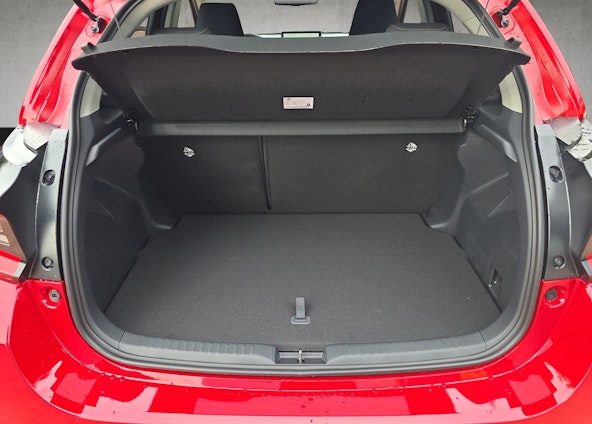 Vehicle image 12 Vehicle image 12