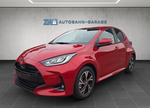 First vehicle image First vehicle image