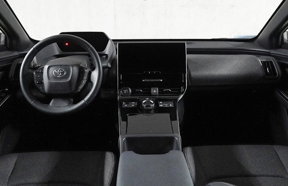 Vehicle image 8