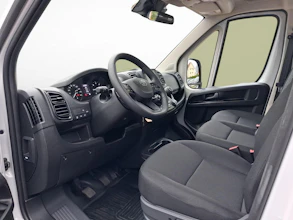 https://vehicle.imgix.net/3894826/4bd77b3d-d722-4b5e-a307-04b1359ec0f4.jpg