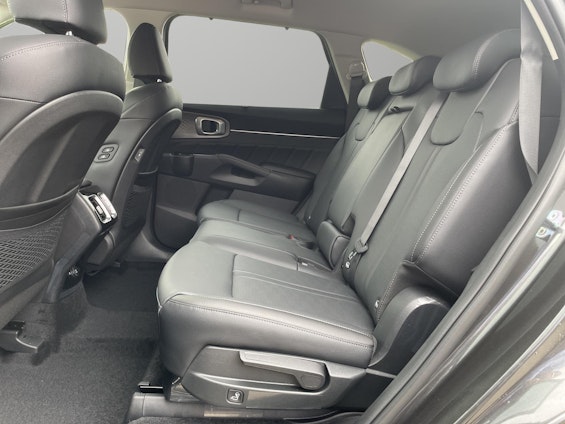 Vehicle image 6 Vehicle image 6