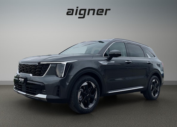 First vehicle image First vehicle image