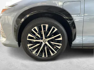 Lexus RZ 450e Excellence