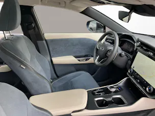 Lexus RZ 450e Excellence
