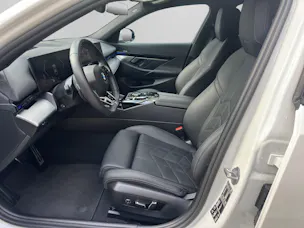 BMW 520d xDrive 48V Touring M Sport Steptronic