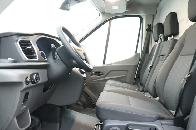 Ford E-Transit Van 350 L2H2 68kWh Trend