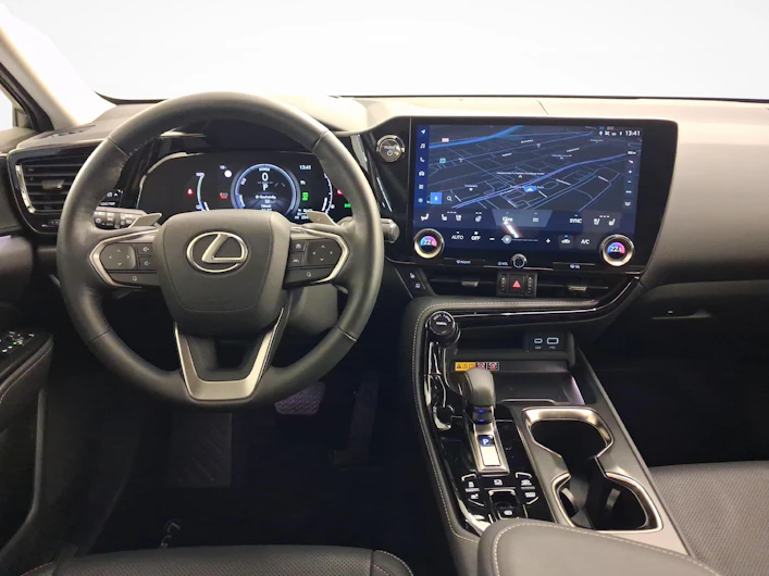 Fahrzeugbild LEXUS NX