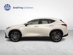 Fahrzeugbild LEXUS NX 450h+ Excellence