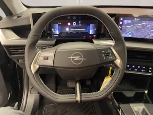 Opel Frontera 1.2 T HEV 145 GS