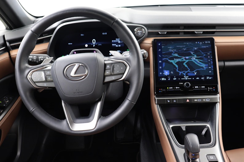 Vehicle image LEXUS LBX