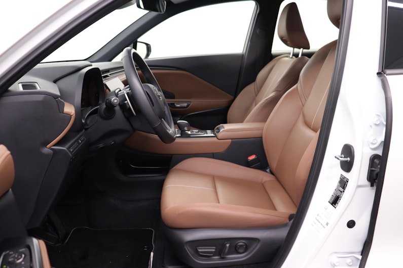 Vehicle image LEXUS LBX