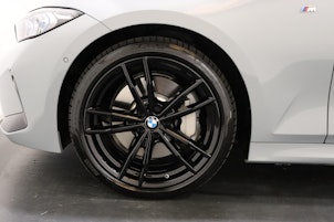 Vehicle image BMW 330d xDrive SAG Touring