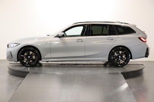 Vehicle image BMW 330d xDrive SAG Touring