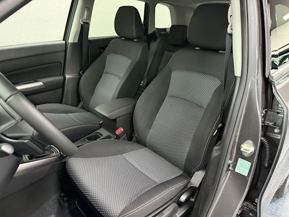 Vehicle image 11 Vehicle image 11